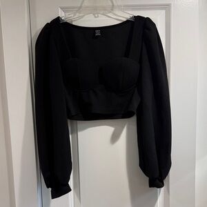 SHEIN Black Puff Sleeve Crop Top